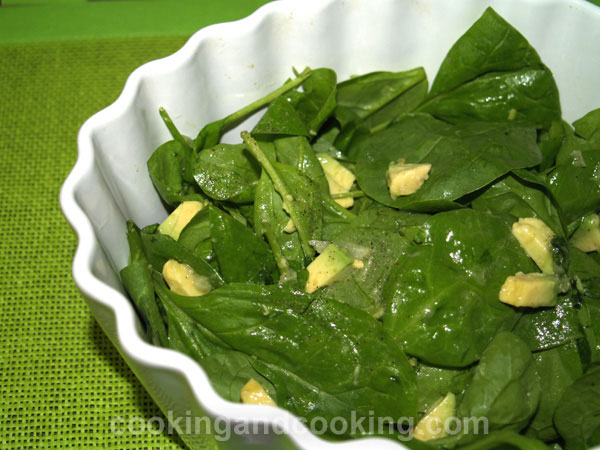 Avocado Spinach Salad