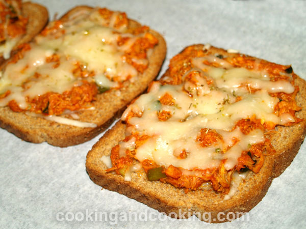 Chicken Pizza Toast