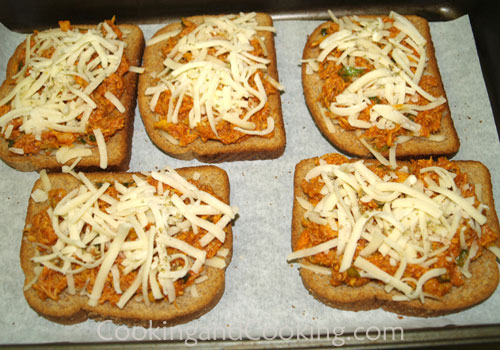 Chicken Pizza Toast