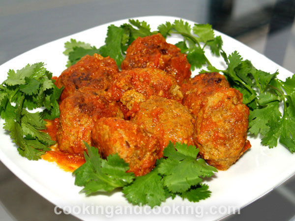 Curried Meatball or Kofta Curry