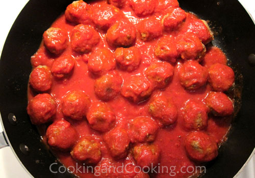 Meatballs in Marinara Sauce