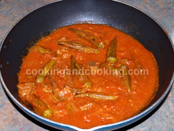 Persian Okra Stew (Khoresh Bamieh)