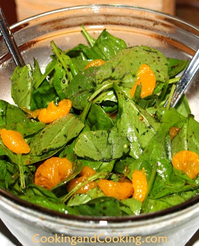 Spinach Salad with Mandarin Orange
