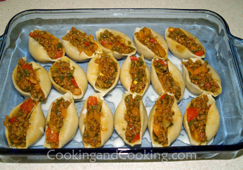 Stuffed Shells with Ground Beef