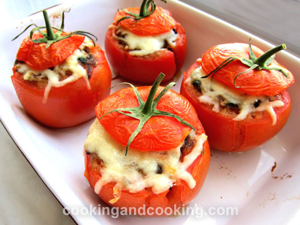 Stuffed Tomato with Eggplant