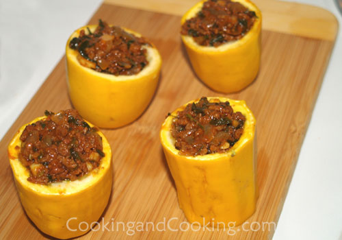 Stuffed Zucchini with Ground Beef